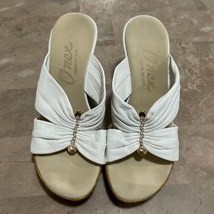 Sandals wedge size 7